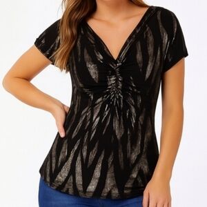 Daytrip by Buckle Metallic Silver Ruched V-Neck Top Women’s Small